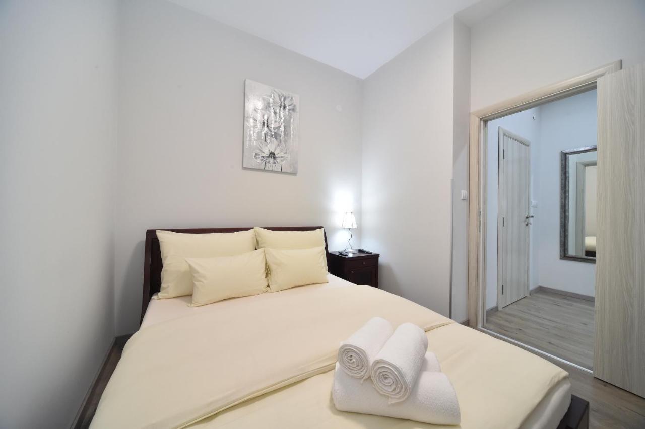 Atlas Apartments 24h Belgrado Exterior foto