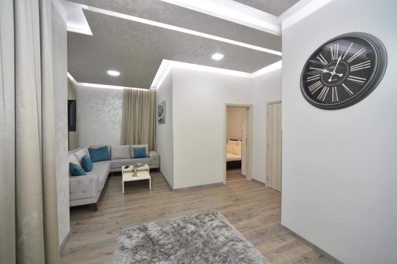 Atlas Apartments 24h Belgrado Exterior foto